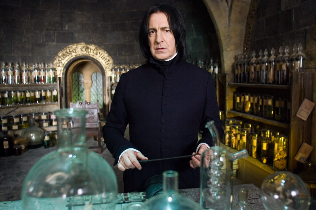 Zaskakujące informacje z Harry'ego Pottera Snape rozmawia z Harrym